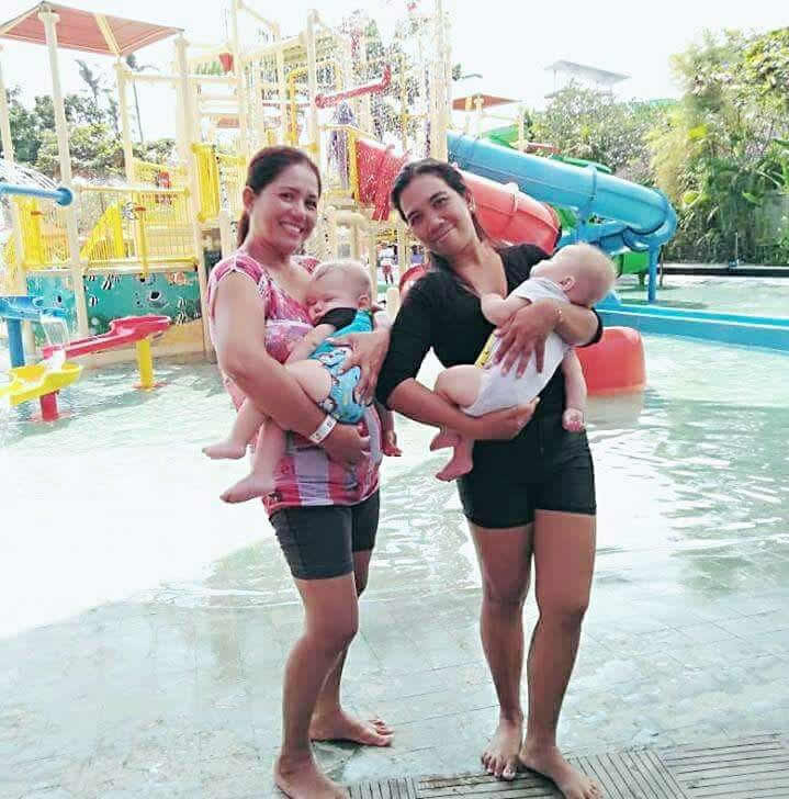 nanny bali service at the pool